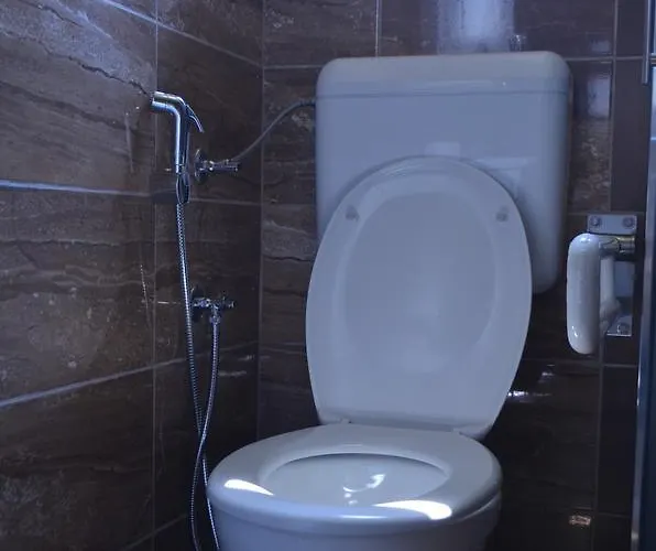 בית נופש Dhabi Sweet Doglodi